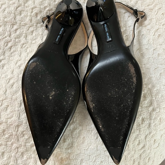 Prada heels - Picture 4 of 4